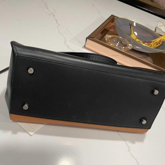 Celine Edge Handbag - Picture 3 of 10